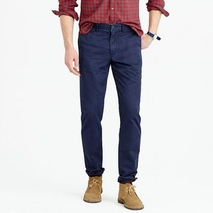J.Crew 770 Straight Fit Broken-In Chino Pants Navy